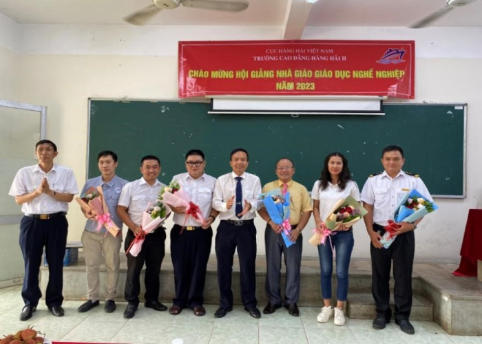 TB20230522205934-hoi-giang-giao-vien-day-gioi-cap-truong-tai-truong-cao-dang-hang-hai-ii