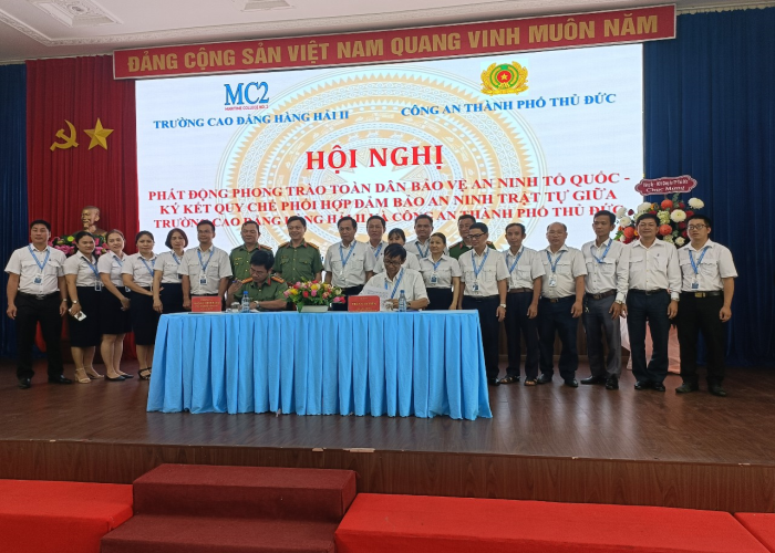 TB20240814111708-hoi-nghi-phat-dong-phong-trao-toan-dan-bao-ve-an-ninh-to-quoc-–-ky-ket-quy-che-phoi-hop-dam-bao-an-ninh-trat-tu-giua-truong-cao-dang-hang-hai-ii-va-cong-an-thanh-pho-thu-duc