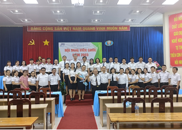 TB20221222015914-hoi-nghi-vien-chuc-nam-2023-truong-cao-dang-hang-hai-ii-thanh-cong-tot-dep